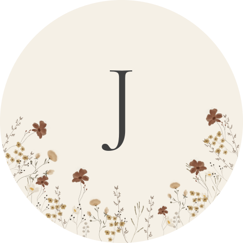 Sluitsticker met veldbloemen en initiaal