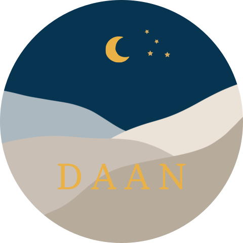 Raamsticker rond blauw met berglandschap en maantje