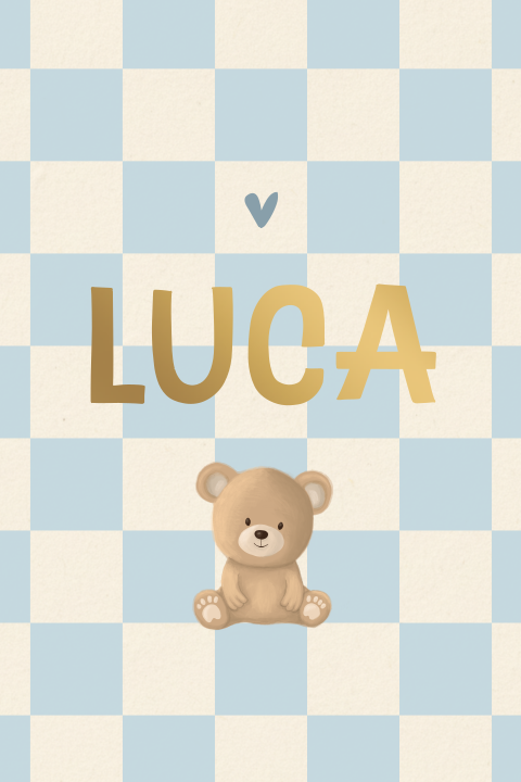 Stoer geboortekaartje met koel blauwe ruitjes, folie en teddy beertje