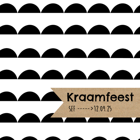 Stoere kraamfeest uitnodiging met kraft label