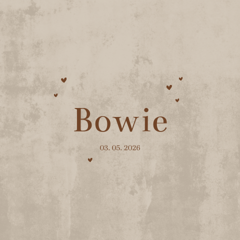 Bruin unisex geboortekaartje met velvet-look en hartjes