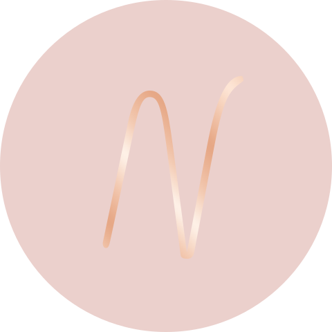 Roze sluitzegel met initiaal in rosegoudfolie