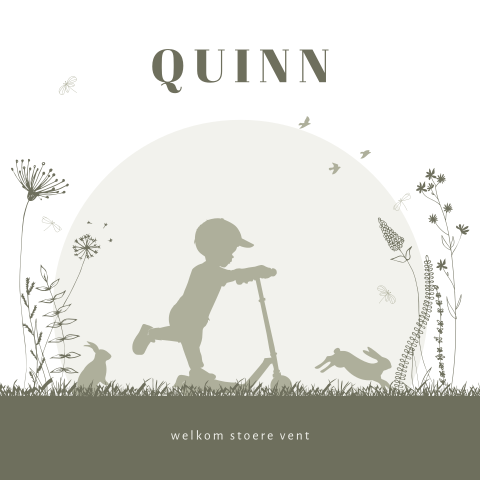 Stoer groen geboortekaartje met silhouet van jongen op step en bloemen