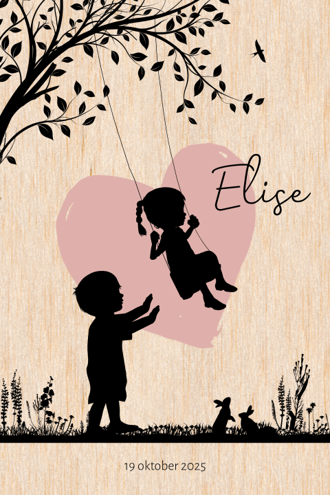 Lief geboortekaartje op echt hout met silhouet meisje op schommel