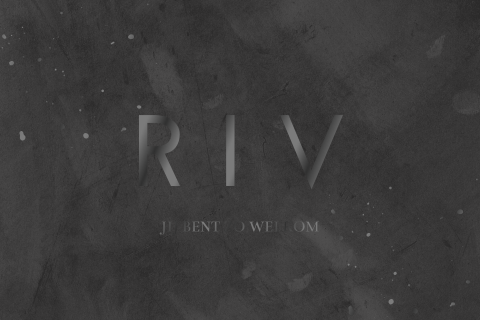 Stoere geboortekaart met zwarte hoogglans en aquarel achtergrond