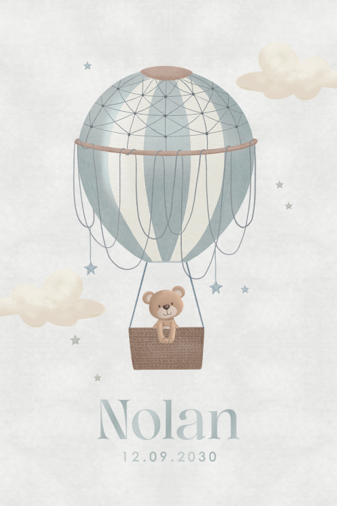 Lief geboortekaartje blauw jongen met beertje in luchtballon