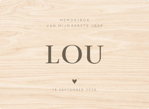Stoere houten memorybox met naam in trendy letters