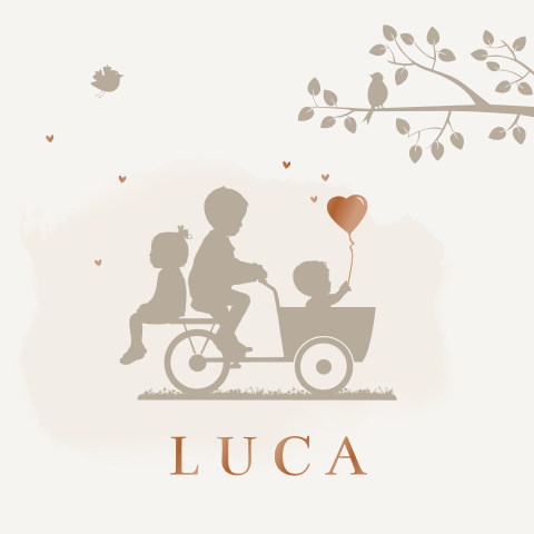 Geboortekaartje beige met bakfiets en silhouetjes derde kindje