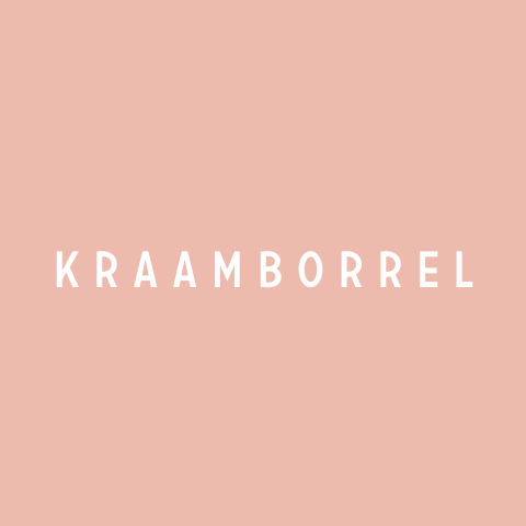 Minimalistische kraamborrelkaart in het roze