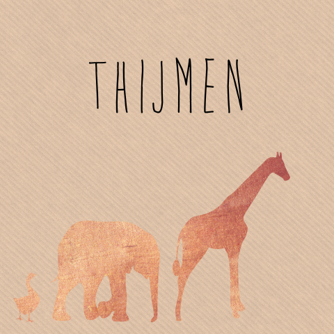 Kraft-look kaartje met olifantje en giraffe silhouette