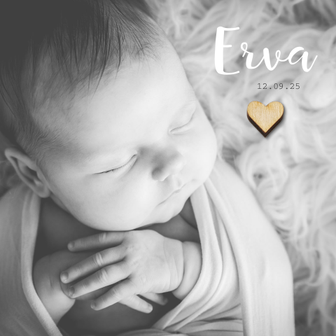 Lief geboortekaartje met foto en bij te bestellen houten hartje