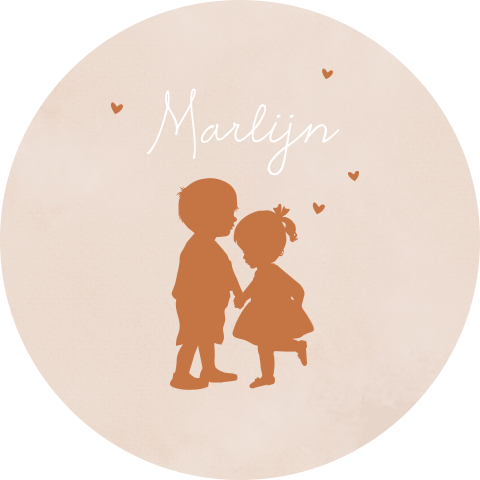 Sluitsticker roze met silhouetjes broer en zusje