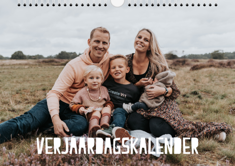 Verjaardagskalender liggend met eigen foto's