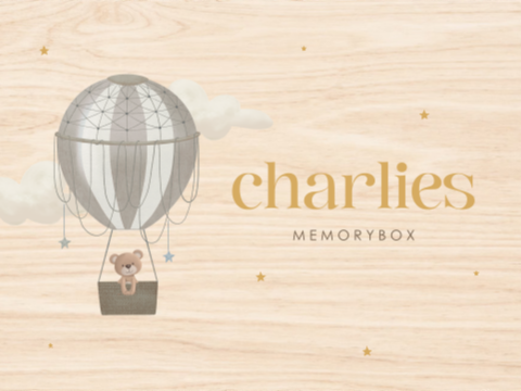 Memorybox baby met beertje in luchtballon