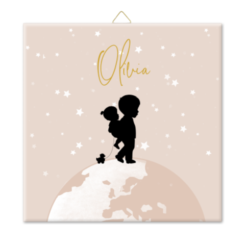Lief geboortetegeltje met silhouet meisje en grote broer
