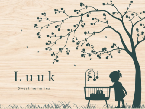 Memorybox met silhouetje wiegje en boom
