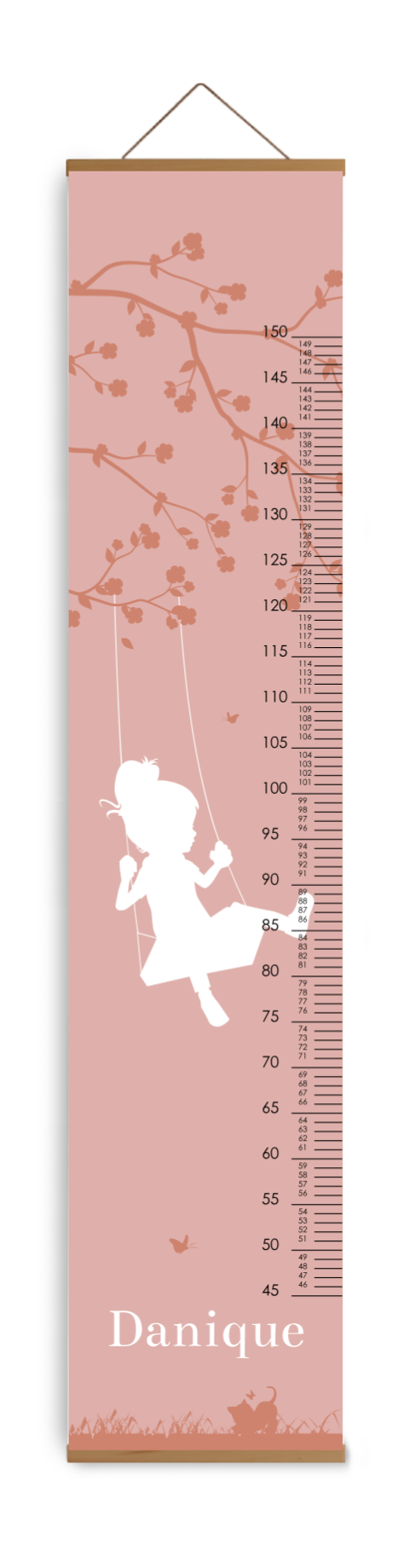 Groeimeter kinderkamer met silhouetje meisje op schommel