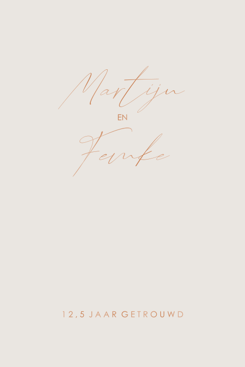 Jubileumkaart met koperfolie in taupe