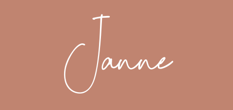 Minimalistisch liggend geboortekaartje meisje handgeschreven