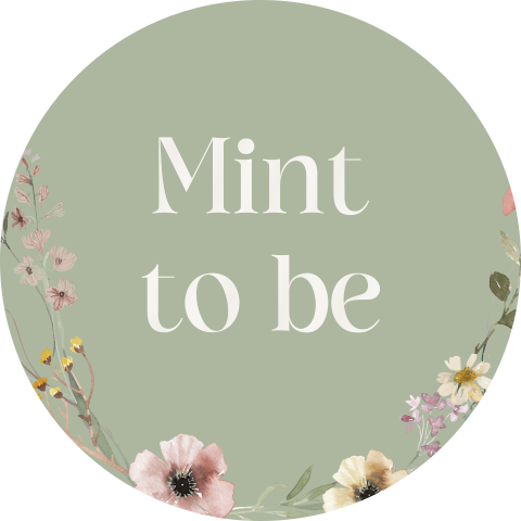 Sticker mint to be met bloemetjes