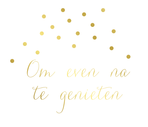 Sticker bij bedankjes met stipjes van goudfolie