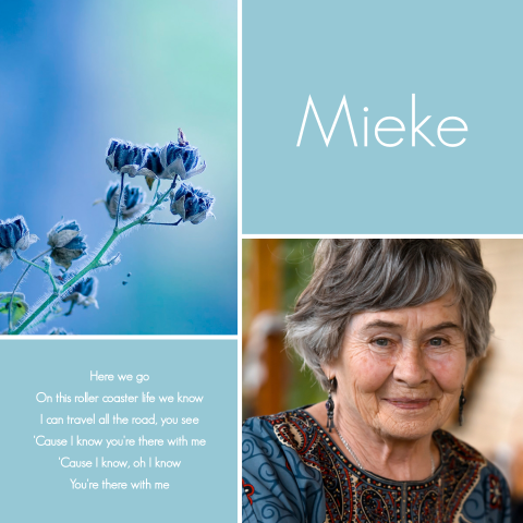 Rouwkaart collage bloemen blauw