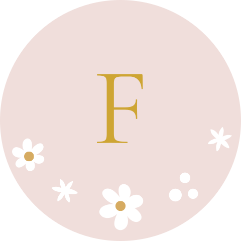 Sluitsticker geboortekaartje Feline roze letter bloemen