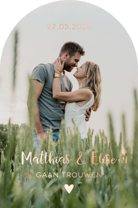 Trouwkaart stans vorm boog loveshoot foto rosefolie