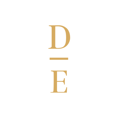 Sluitsticker trouwkaart Daan & Emma wit modern initialen goud