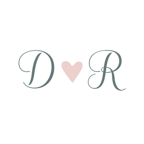 Sluitsticker trouwkaart wit Daniel & Rosalie groen roze initialen