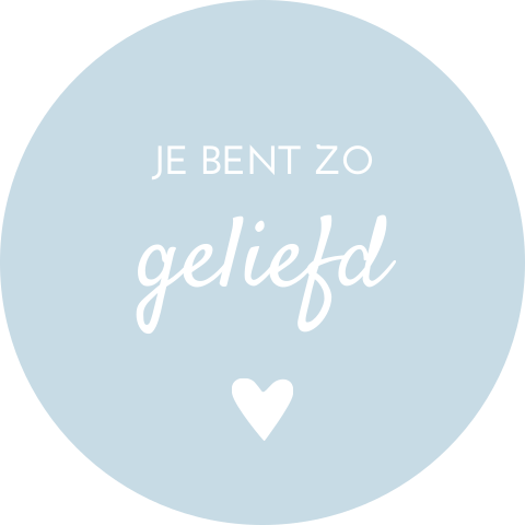 Sluitsticker geboortekaartje jongen geliefd hartje