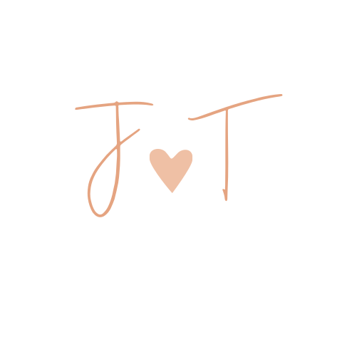 Sluitsticker trouwkaart Tessa en Jasper wit sierlijk initialen hartje