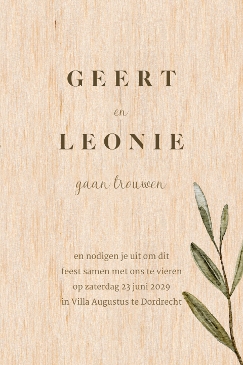 Houten trouwkaart met ronde hoeken en groen takje