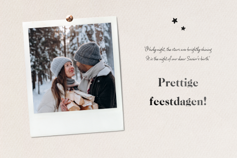 Kerstkaart eigen foto met polaroid en zwartfolie sterretjes