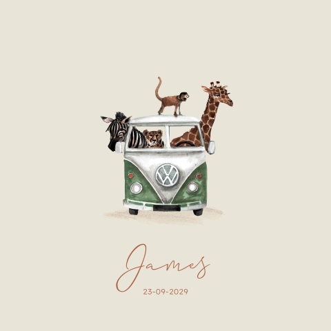 Getekend geboortekaartje met een bus vol jungledieren