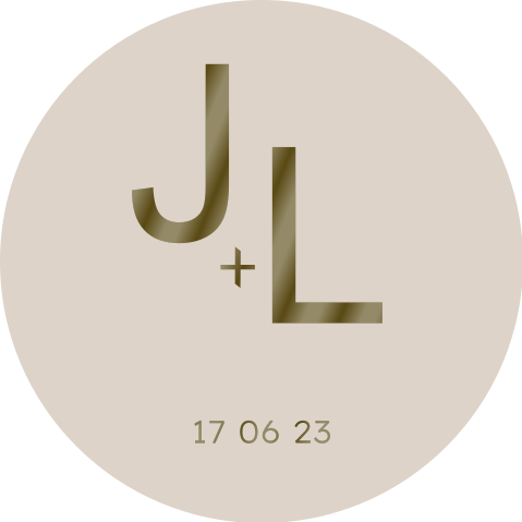 Sticker trouwen taupe met initialen in hoogglans