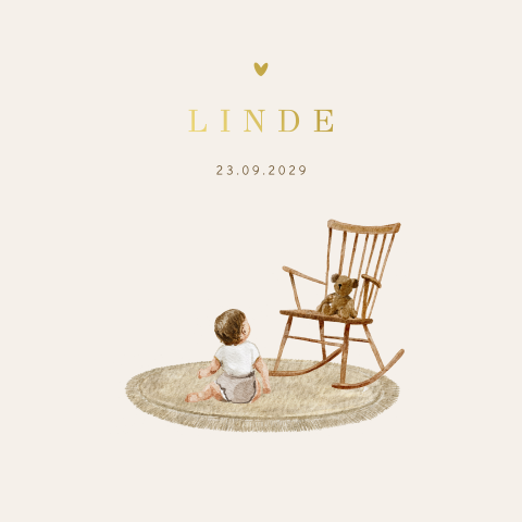 Beige geboortekaartje meisje aquarel schommelstoel beer