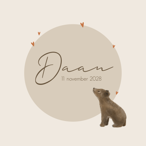 Beige geboortekaartje jongen beer met hartjes