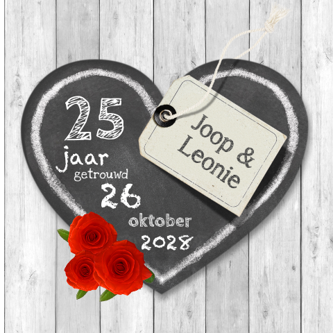 Uitnodiging 25 jaar getrouwd op hout met rozen
