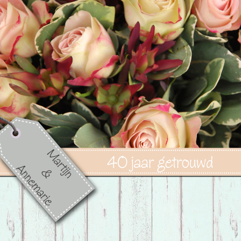 Romantische uitnodiging met hout