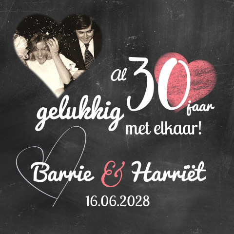 Uitnodiging 30 jaar getrouwd met hartje  op krijtbord