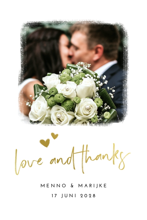 Trouwen bedankkaart met sierlijke letters en foto