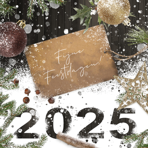 Kerstkaart label 2025 sneeuw