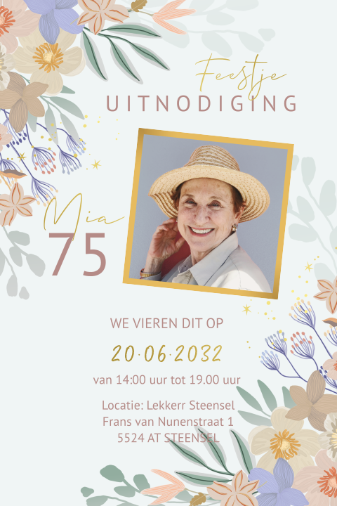 Uitnodiging 75e verjaardag met foto, bloemen en goudfolie