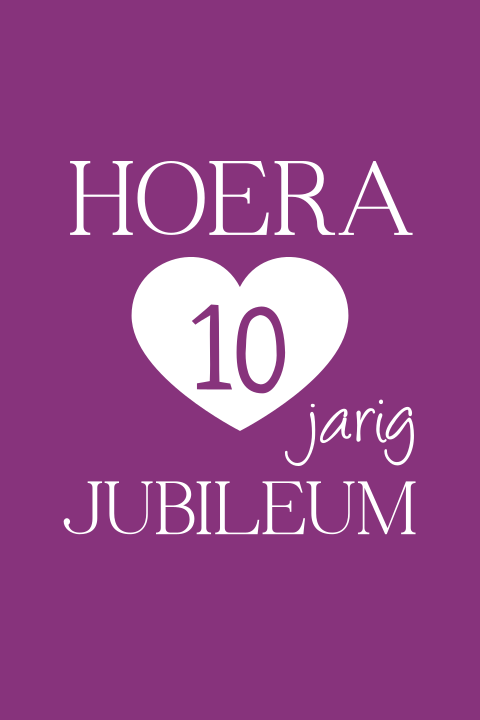 Paarse felicitatiekaart met een hartje