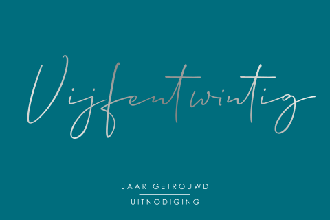 Modern strakke uitnodiging met zilveren script letters