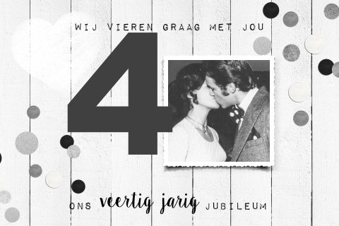 Uitnodiging 40 jaar getrouwd met hout zwart wit confetti