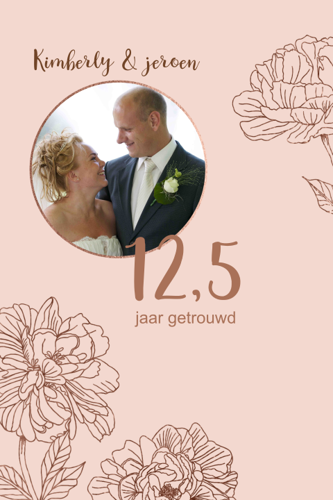 Huwelijksjubileum kaart met mooie getekende pioenrozen