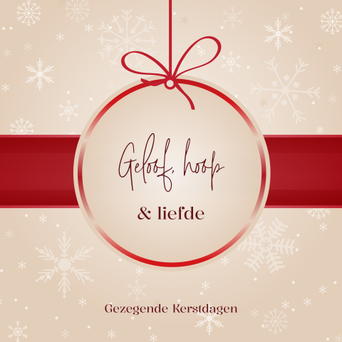 Religieuze kerstkaart met tekst geloof, hoop & liefde