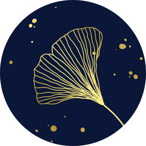 Donkerblauwe sticker met ginkgo blad in goudfolie